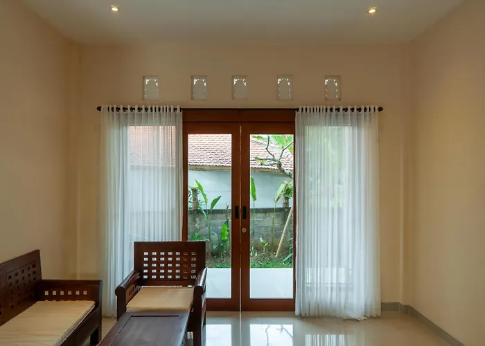 Baran Swaha Pensión 4*